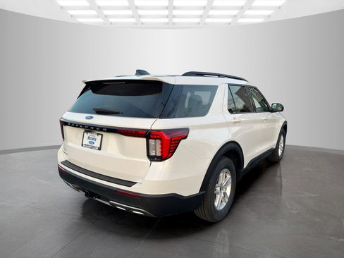 New 2026 Ford Explorer Active w/ Active Comfort Package image 4
