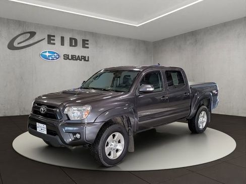 Used 2012 Toyota Tacoma 4x4 Double Cab w/ TRD Sport Pkg image 2