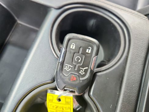 Used 2019 GMC Yukon XL SLT w/ Open Road Package image 35