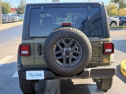 New 2026 Jeep Wrangler Sport S image 7