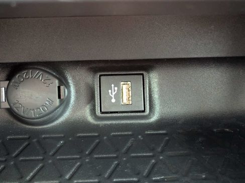 Used 2023 Toyota RAV4 XLE w/ Convenience Package FWD image 25