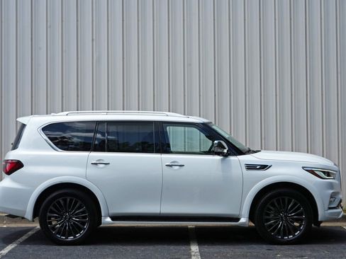 Used 2024 INFINITI QX80 Sensory w/ Cargo Package AWD/4WD image 57
