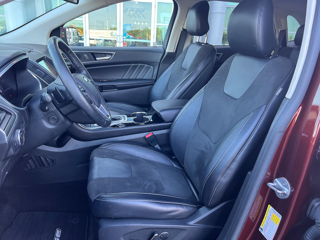 Used 2016 Ford Edge Sport w/ Cold Weather Package AWD/4WD image 19