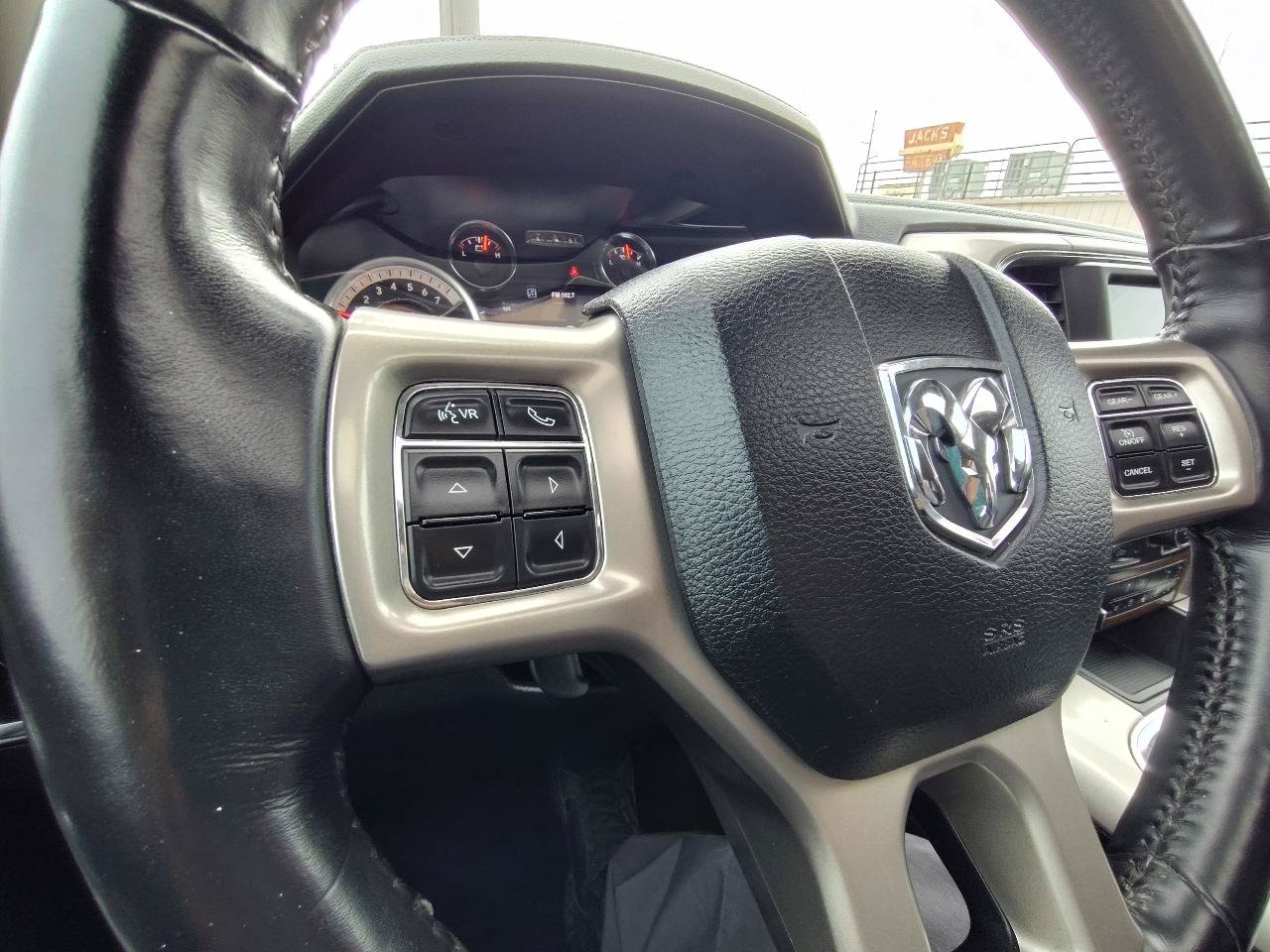 Used 2017 RAM 1500 Laramie w/ Convenience Group AWD/4WD image 22