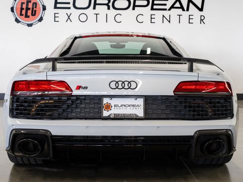 Used 2020 Audi R8 V10 performance image 12