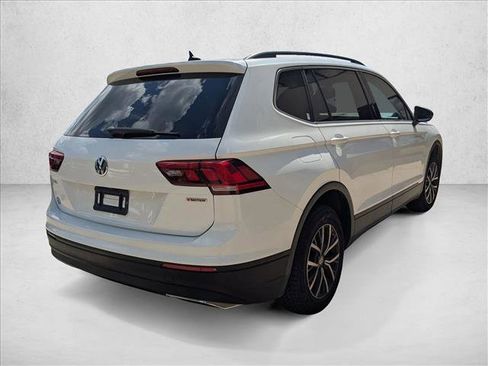 Used 2019 Volkswagen Tiguan SE w/ Panoramic Sunroof Package AWD/4WD image 5