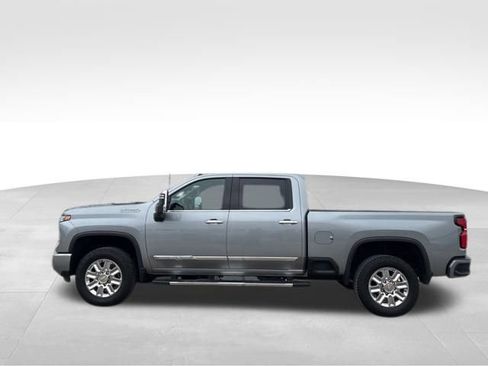 Certified 2025 Chevrolet Silverado 2500 High Country image 4