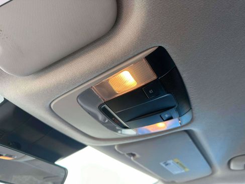 Used 2022 Kia Seltos LX image 30