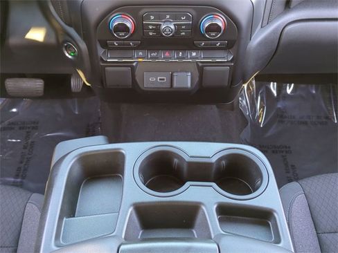 Used 2020 Chevrolet Silverado 1500 LT w/ All-Star Edition image 19