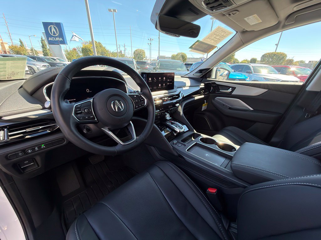 Certified 2026 Acura MDX w/ Technology Package FWD image 23