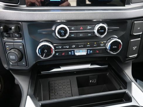 New 2025 Ford F350 Platinum image 9