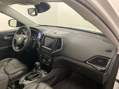 Used 2023 Jeep Cherokee Altitude Lux w/ Lux Elite Package image 27