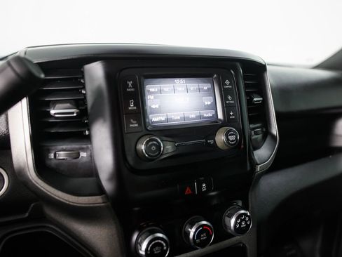 Used 2024 RAM 2500 Tradesman w/ Chrome Appearance Group AWD/4WD image 26