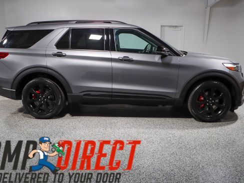 Used 2023 Ford Explorer ST w/ Technology Package AWD/4WD image 6