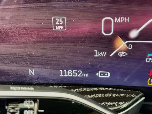 Used 2025 Cadillac Escalade IQ Sport 1 AWD/4WD image 14