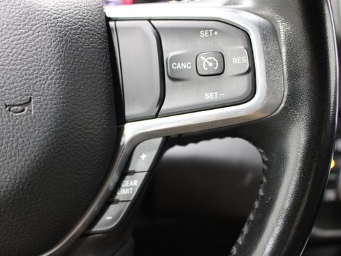 Used 2023 RAM 1500 Laramie AWD/4WD image 13