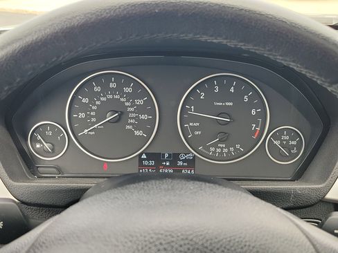 Used 2015 BMW 320i xDrive Sedan AWD/4WD image 22