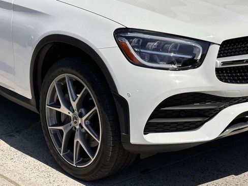 Used 2022 Mercedes-Benz GLC 300 4MATIC image 11