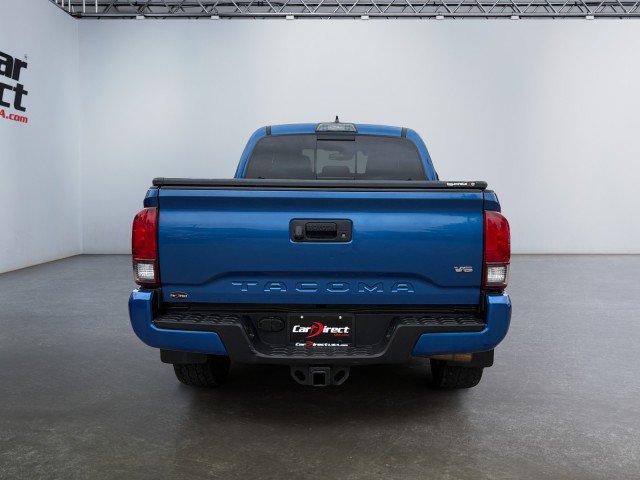 Used 2018 Toyota Tacoma TRD Sport AWD/4WD image 15