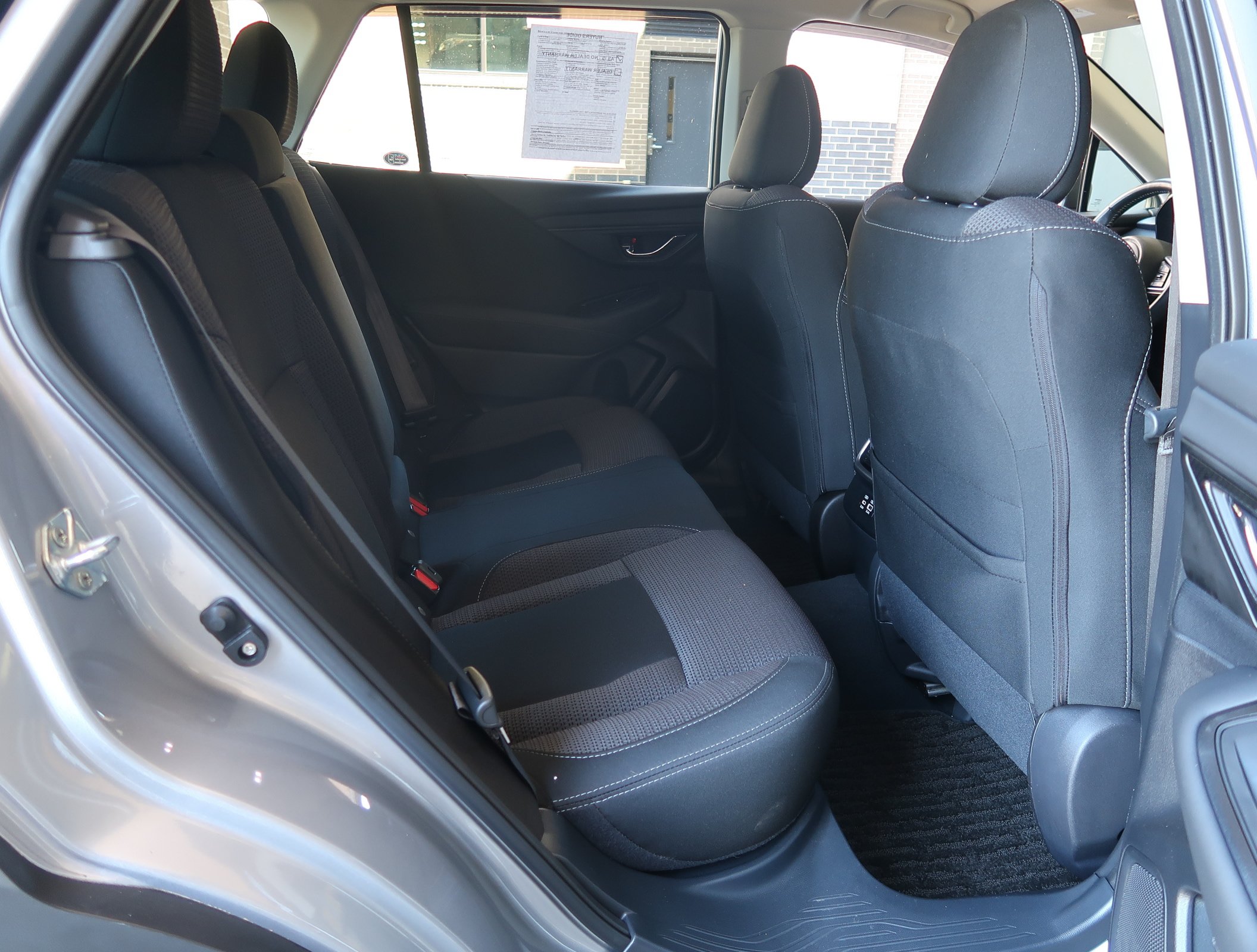 Used 2024 Subaru Outback Premium AWD/4WD image 36