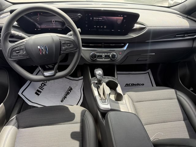 Used 2024 Buick Envista Preferred FWD image 10