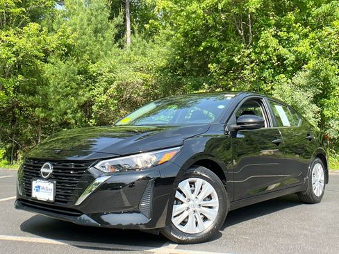 Used 2025 Nissan Sentra S FWD image 1