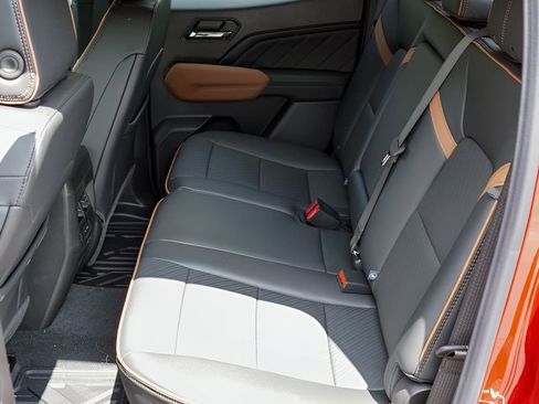 New 2026 GMC Canyon AT4 w/ Technology Plus Package AWD/4WD image 20