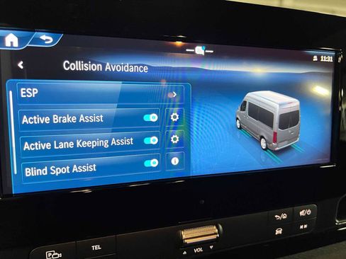 Used 2026 Mercedes-Benz Sprinter 2500 image 36