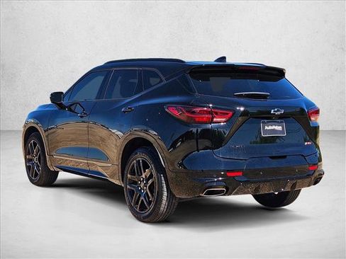 Used 2024 Chevrolet Blazer RS w/ Driver Confidence II Package FWD image 8