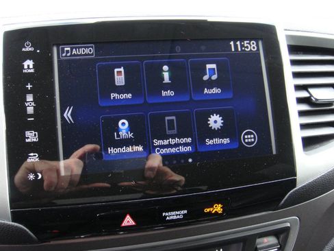 Used 2020 Honda Ridgeline Sport image 18