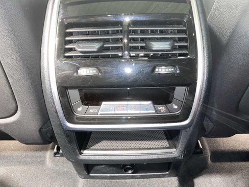 Used 2024 BMW X6 xDrive40i w/ Premium Package AWD/4WD image 25