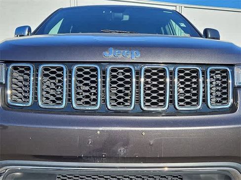 Used 2019 Jeep Grand Cherokee Limited image 36