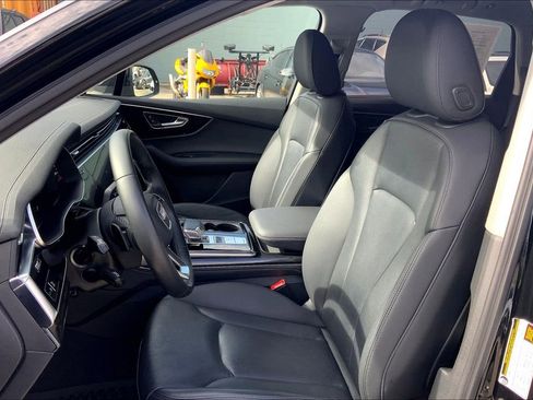 Used 2023 Audi Q7 3.0T Prestige image 8