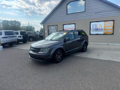 Used 2018 Dodge Journey SE w/ Connectivity Group