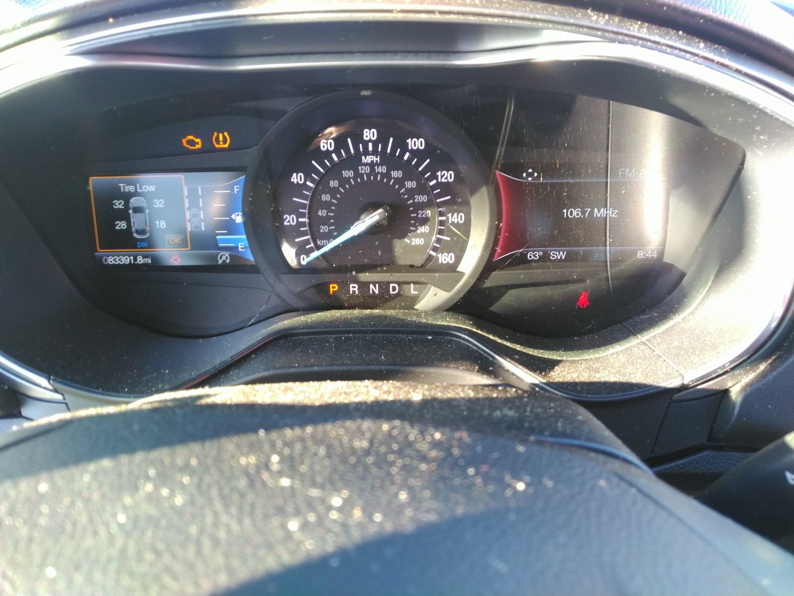 Used 2020 Ford Fusion SE FWD image 9