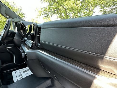 Used 2024 Chevrolet Silverado 3500 LT w/ Safety Package image 15