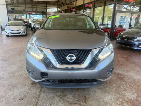 Used 2015 Nissan Murano SL w/ SL Technology Package FWD image 2