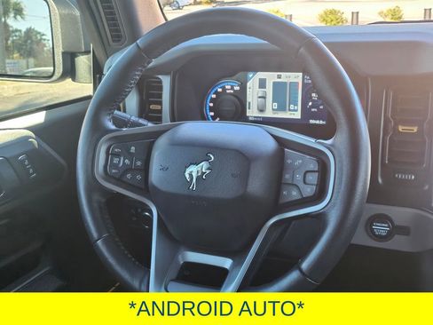 Used 2022 Ford Bronco Badlands image 17