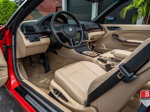 Used 2004 BMW 325Ci Convertible RWD image 37