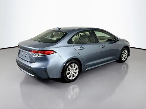 Used 2020 Toyota Corolla LE FWD image 7