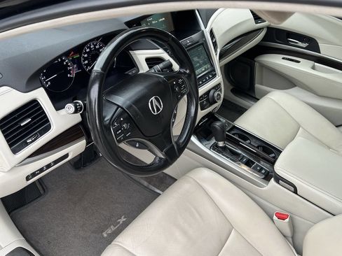 Used 2016 Acura RLX w/ Advance Package image 18