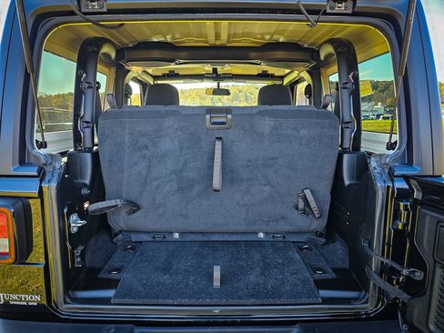 Certified 2021 Jeep Wrangler Willys image 27