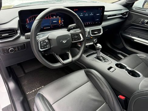 Used 2024 Ford Mustang GT Premium RWD image 13