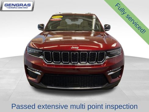 Certified 2025 Jeep Grand Cherokee Limited AWD/4WD image 3