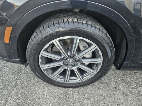 Used 2017 Audi Q7 3.0T Prestige image 28