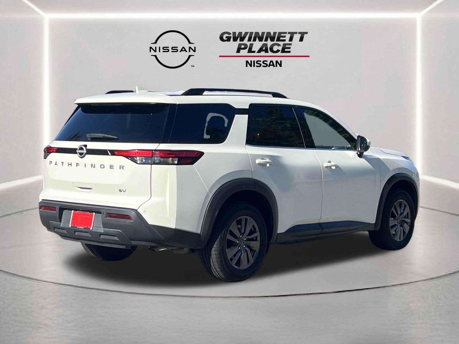 Used 2024 Nissan Pathfinder SV FWD image 25