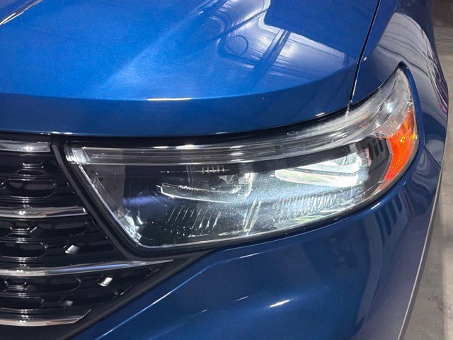 Used 2021 Ford Explorer XLT w/ Equipment Group 202A AWD/4WD image 11