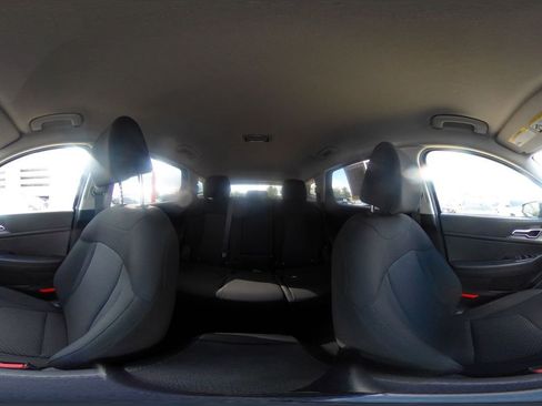 Used 2025 Kia Sportage LX image 41