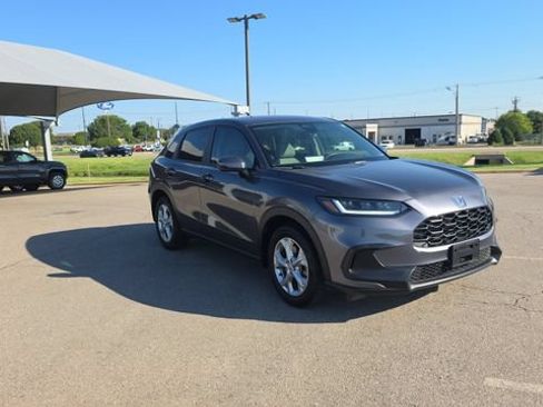 Used 2024 Honda HR-V LX image 4