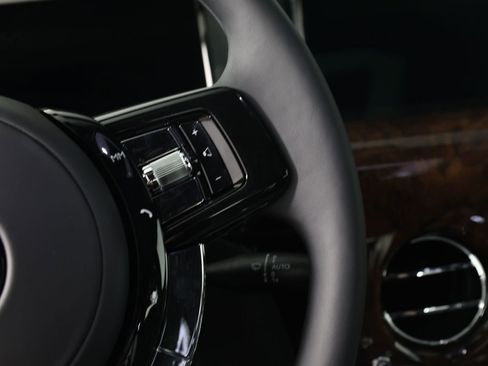 New 2026 Rolls-Royce Phantom Sedan image 15